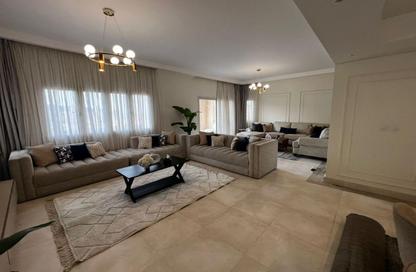 Villa - 5 Bedrooms - 6 Bathrooms for sale in Uptown Cairo - Mokattam - Cairo