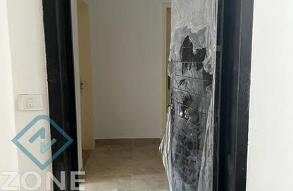 شقة - 3 غرف نوم - 3 حمامات للايجار في B12 - مدينتي - القاهرة