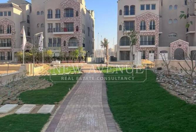 82100433 - Property Image 3
