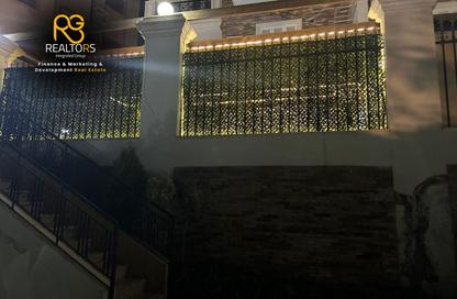 فيلا - 5 غرف نوم - 4 حمامات للبيع في المنطقة السياحية الأولى - المنطقة السياحية - الحي المتميز - مدينة 6 أكتوبر - الجيزة