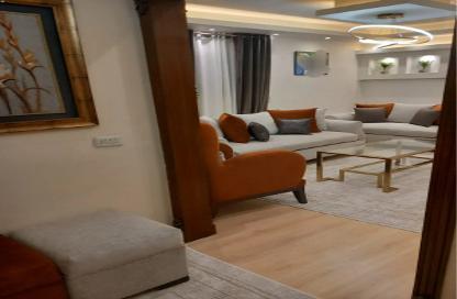 Apartment - 3 Bedrooms - 2 Bathrooms for sale in Smouha - Hay Sharq - Alexandria