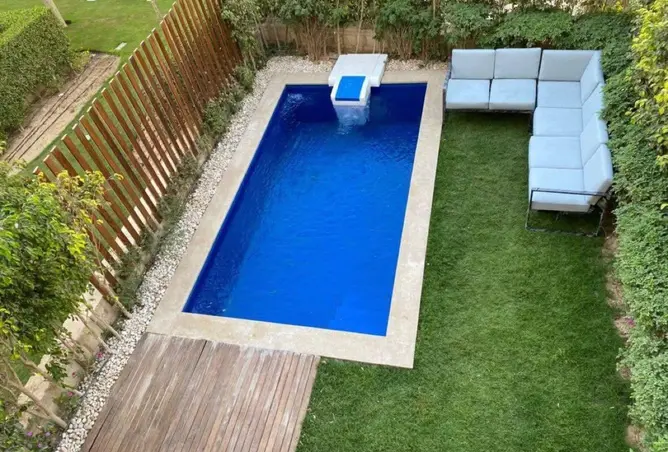 102058861 - Property Image 2