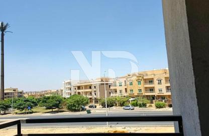 شقة - 3 - 3 للبيع في باتيو كازا - الباتيو - كمبوندات الشروق - مدينة الشروق - القاهرة