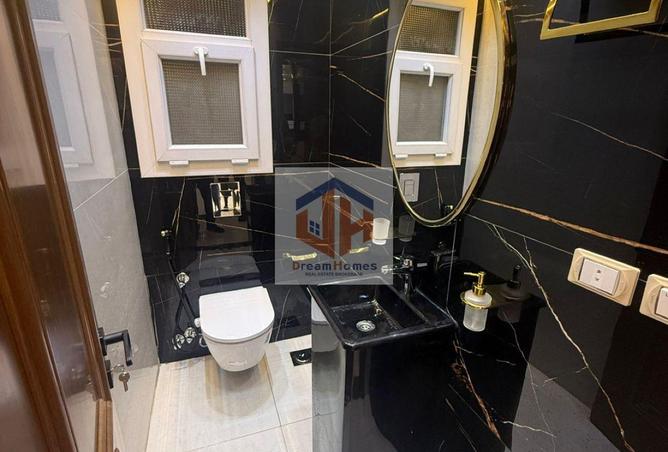 77053339 - Property Image 2