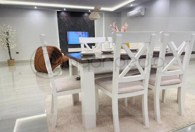 70096430 - Property Image 2