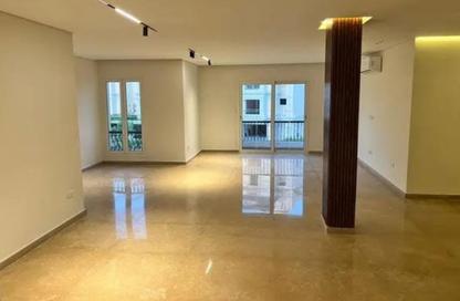 Apartment - 3 - 3 for sale in Mountain View Hyde Park - 5th Settlement Compounds - The 5th Settlement - New Cairo City - Cairo