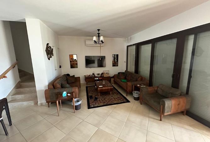 63397548 - Property Image 3