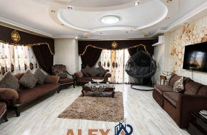 Apartment - 3 Bedrooms - 2 Bathrooms for rent in Port Said St. - El Shatby - Hay Wasat - Alexandria Apartment - 3 Bedrooms - 2 Bathrooms for rent in Port Said St. - El Shatby - Hay Wasat - Alexandria