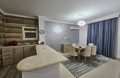 شقة - 2 غرف نوم - 2 حمامات للايجار في المستشارين - المستثمرين الشمالية - مدينة القاهرة الجديدة - القاهرة