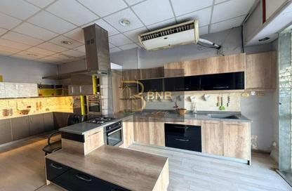 Shop - Studio - 1 Bathroom for rent in Dr Hassan Al Sherif St. - 8th Zone - Nasr City - Cairo