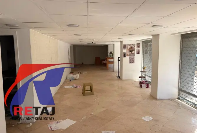 98832442 - Property Image 3