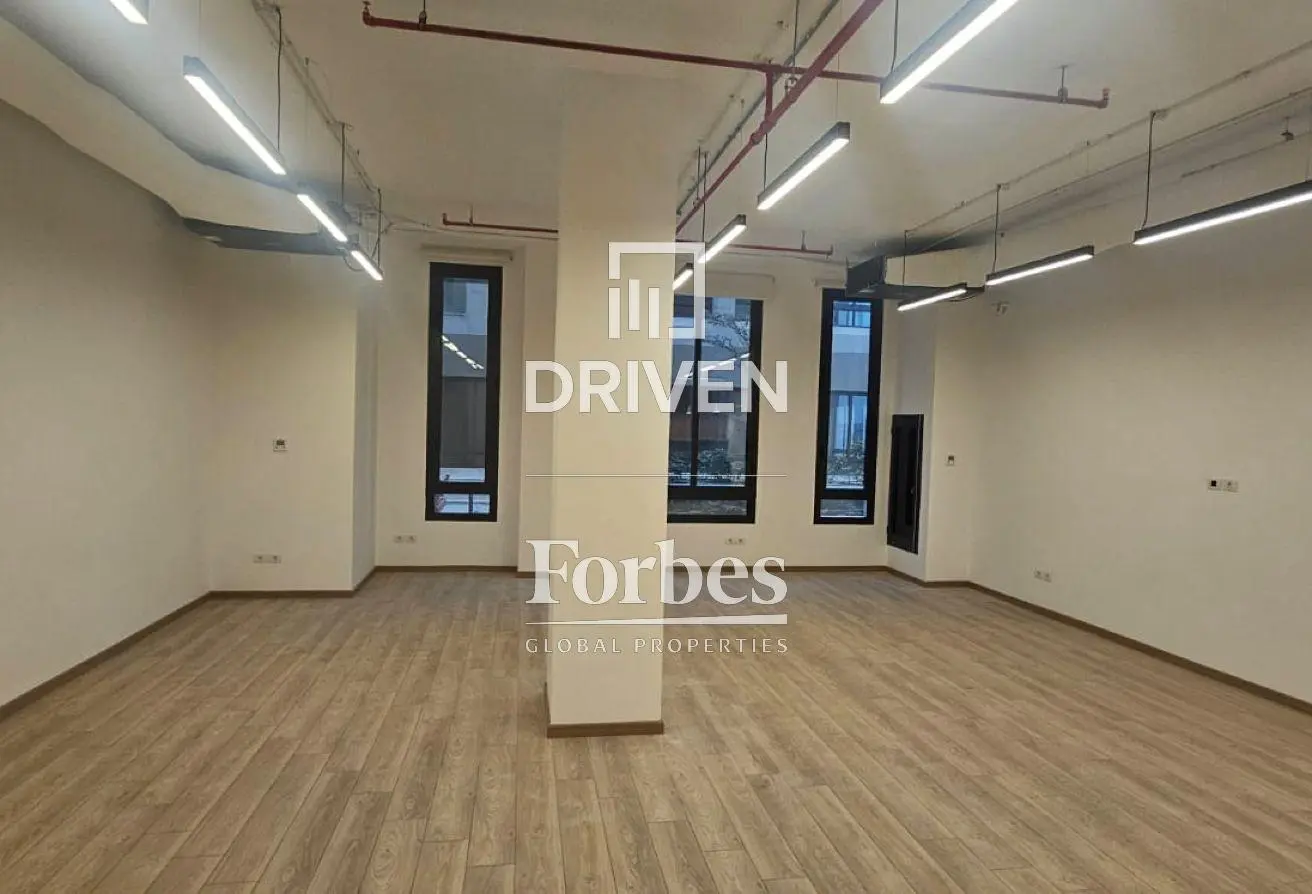 113813565 - Property Main Image