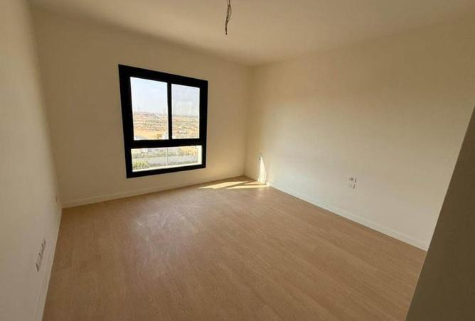 8712656 - Property Image 2