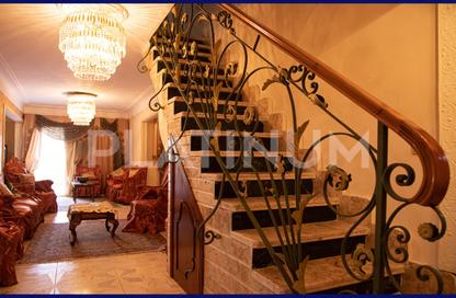 Duplex - 5 Bedrooms - 2 Bathrooms for sale in Gamal Abdel Nasser St. - El Mandara - Hay Than El Montazah - Alexandria