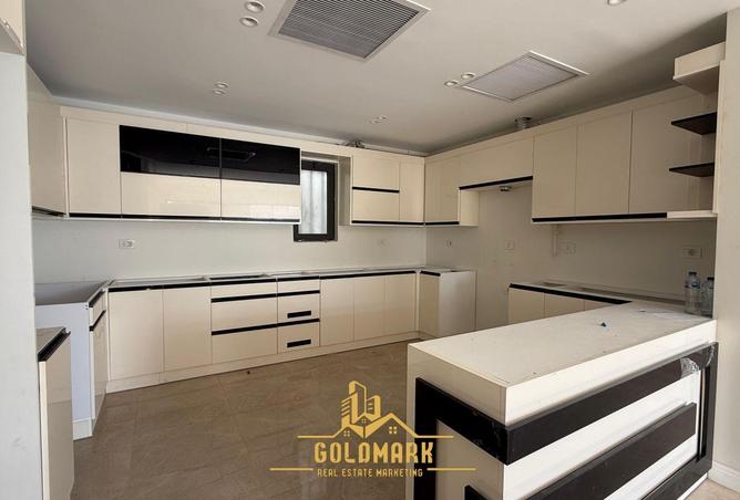 63889710 - Property Main Image