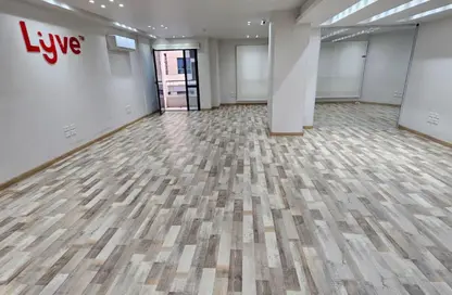 مساحات مكتبية - 3 غرف نوم - 1 حمام للايجار في ريحانة بلازا - زهراء المعادي - حي المعادي - القاهرة