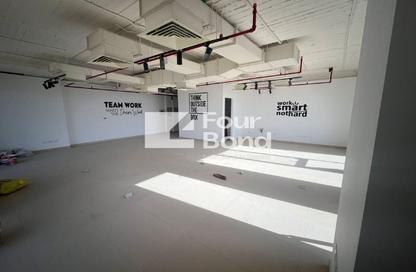Office Space - Studio - 1 Bathroom for rent in Hyde Park Business District Mall - South Teseen St. - The 5th Settlement - New Cairo City - Cairo