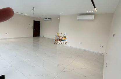Apartment - 3 Bedrooms - 2 Bathrooms for rent in Lake View Residence 2 - 5th Settlement Compounds - The 5th Settlement - New Cairo City - Cairo Apartment - 3 Bedrooms - 2 Bathrooms for rent in Lake View Residence 2 - 5th Settlement Compounds - The 5th Settlement - New Cairo City - Cairo