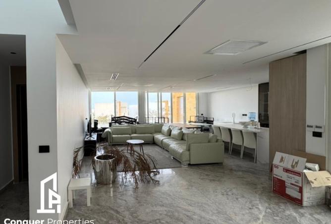 98010854 - Property Image 2