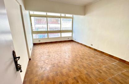 Apartment - 3 Bedrooms - 2 Bathrooms for sale in Ahmed Shawky St. - Mustafa Kamel - Hay Sharq - Alexandria