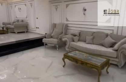 Apartment - 3 Bedrooms - 2 Bathrooms for sale in Al Narges 3 - Al Narges - New Cairo City - Cairo