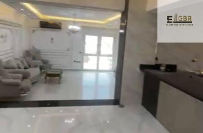 Apartment - 3 Bedrooms - 2 Bathrooms for sale in Al Narges 3 - Al Narges - New Cairo City - Cairo