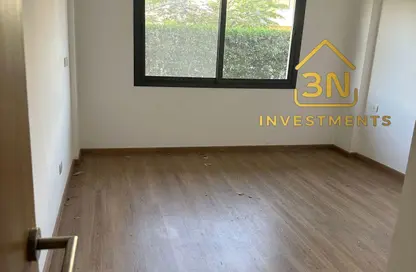 شقة - 3 غرف نوم - 3 حمامات للايجار في مون ريزيدنس - فيفث سكوير - التجمع الخامس - مدينة القاهرة الجديدة - القاهرة