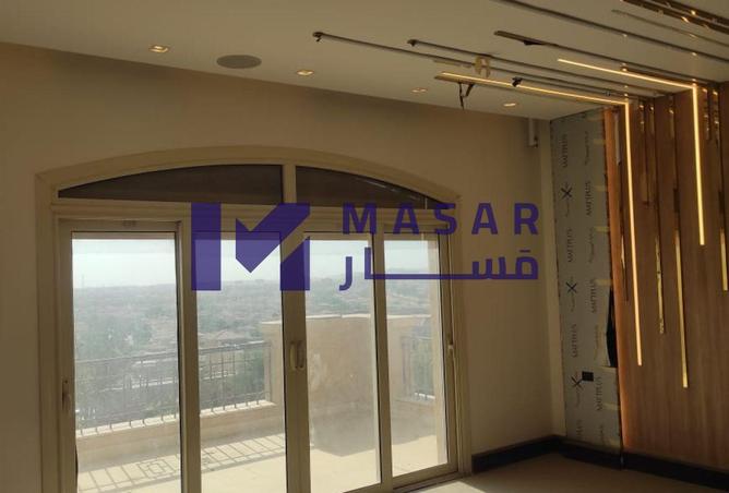 73769359 - Property Image 3