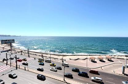 شقة - 3 غرف نوم - 2 حمامات للايجار في الإبراهيمية - حي وسط - الاسكندرية