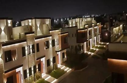 Townhouse - 4 Bedrooms - 3 Bathrooms for sale in Azzar 2 - 5th Settlement Compounds - The 5th Settlement - New Cairo City - Cairo