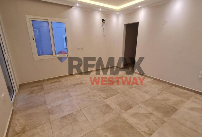 76242705 - Property Image 2