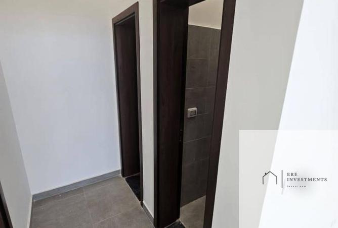99392858 - صورة العقار 3