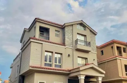 Villa - 5 Bedrooms - 5 Bathrooms for sale in Sky line - Smouha - Hay Sharq - Alexandria