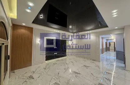 Apartment - 3 Bedrooms - 3 Bathrooms for sale in 3rd District - 6 October City - Giza
