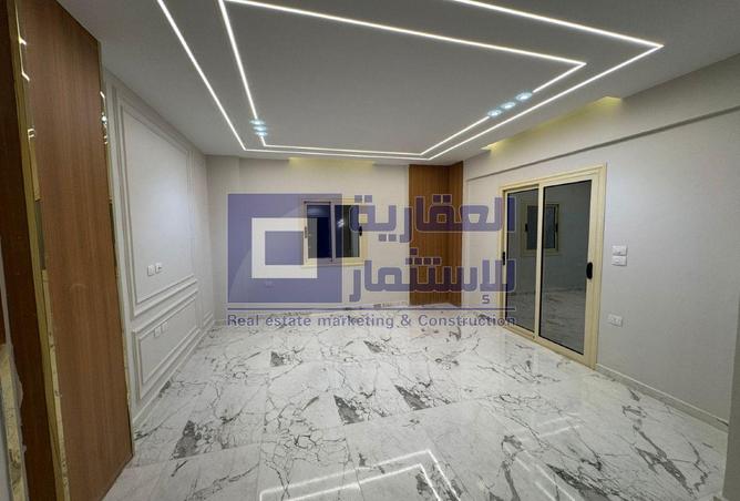 8579299 - Property Image 2