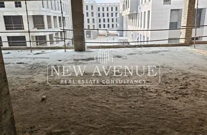 Office Space - 2 Bedrooms - 1 Bathroom for sale in Suez Road - New Cairo City - Cairo