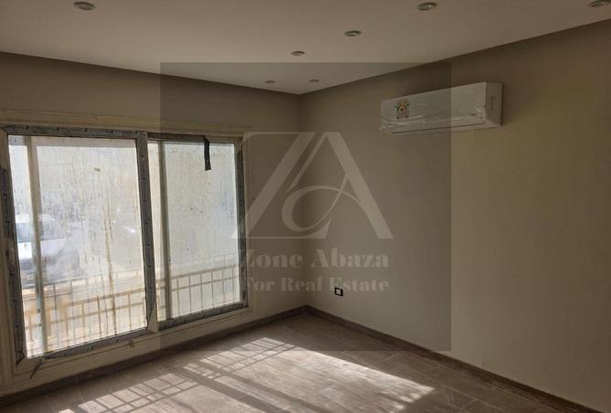 102356661 - Property Image 2
