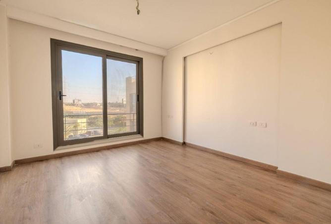 70633943 - صورة العقار 3