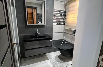 Apartment - 3 - 3 for sale in Amorada New Cairo - 5th Settlement Compounds - The 5th Settlement - New Cairo City - Cairo