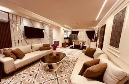 شقة - 3 غرف نوم - 2 حمامات للبيع في مدينتي - القاهرة