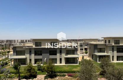 Villa - 4 Bedrooms - 4 Bathrooms for sale in Swan Lake Residence - 5th Settlement Compounds - The 5th Settlement - New Cairo City - Cairo