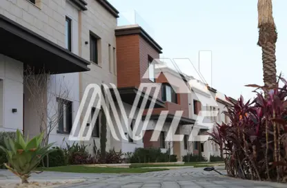 Villa - 5 Bedrooms - 5 Bathrooms for sale in Azzar - 5th Settlement Compounds - The 5th Settlement - New Cairo City - Cairo