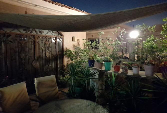 98544323 - Property Image 2