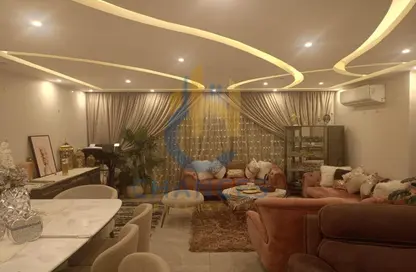 Apartment - 3 Bedrooms - 2 Bathrooms for sale in Bavaria Town - Zahraa El Maadi - Hay El Maadi - Cairo