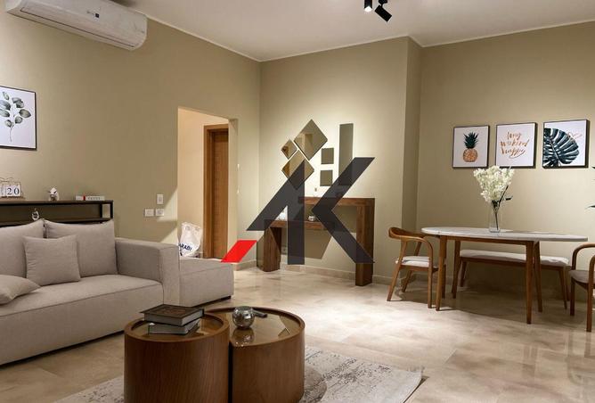 8710010 - Property Image 2