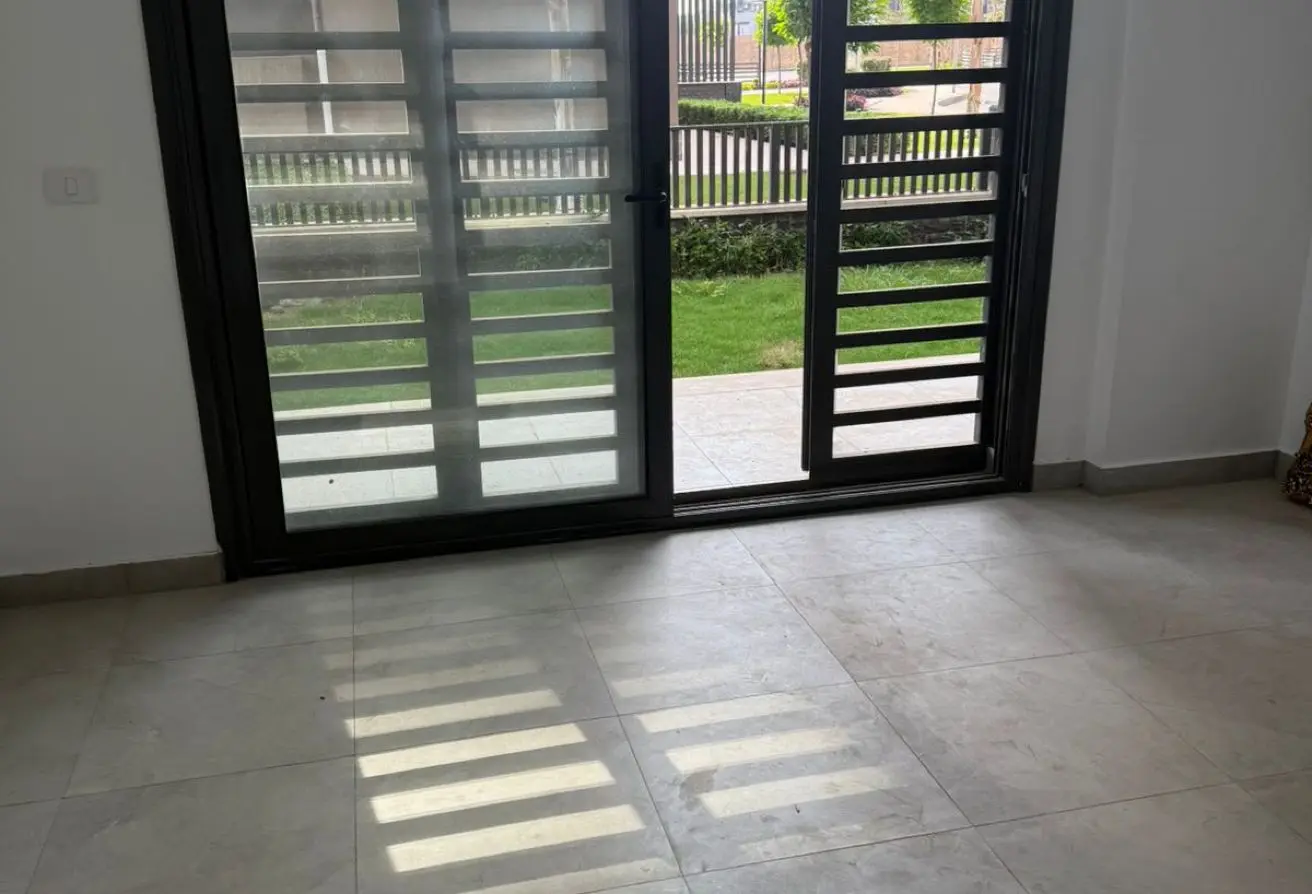 99105744 - Property Main Image