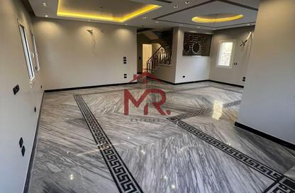 فيلا - 4 غرف نوم - 4 حمامات للايجار في ميفيدا - كمبوندات التجمع الخامس - التجمع الخامس - مدينة القاهرة الجديدة - القاهرة
