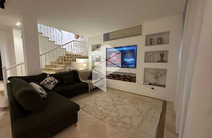 Villa - 5 Bedrooms - 4 Bathrooms for rent in Mivida - 5th Settlement Compounds - The 5th Settlement - New Cairo City - Cairo