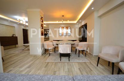 Apartment - 3 Bedrooms - 3 Bathrooms for rent in Mohamed Amin Shohaieb St. - Mustafa Kamel - Hay Sharq - Alexandria
