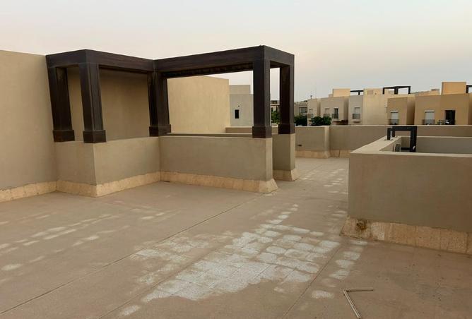 102903808 - Property Image 3